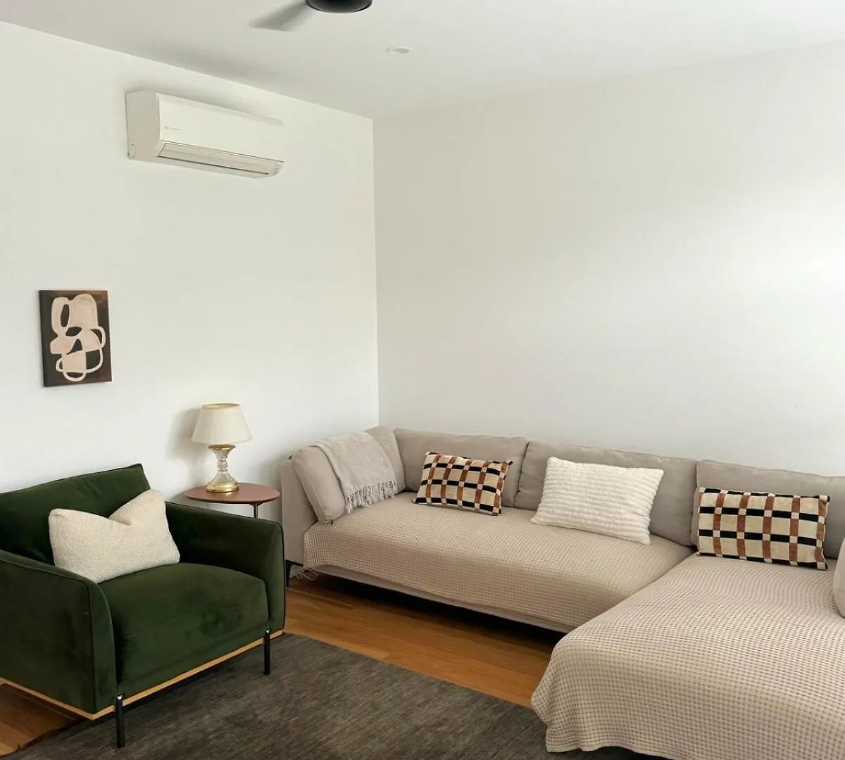 Mooloolaba Beach Haven 0*,